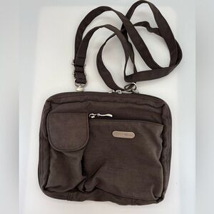 Baggallini Brown Crossbody Handbag Purse Pockets Pouches Casual Travel Vacation